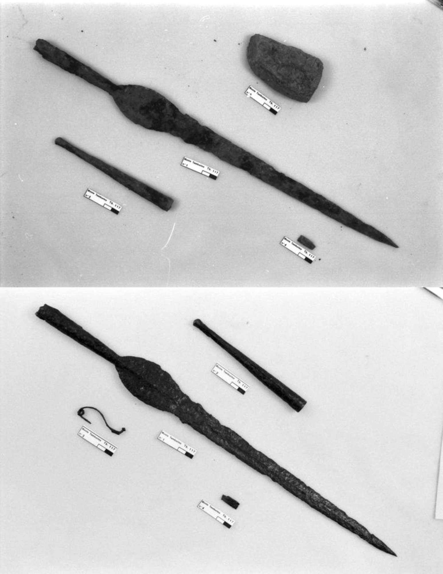 cuspide di lancia in ferro, tallone di lancia in ferro, fibula in ferro tipo Certosa, frammenti di lamina in ferro prima del restauro